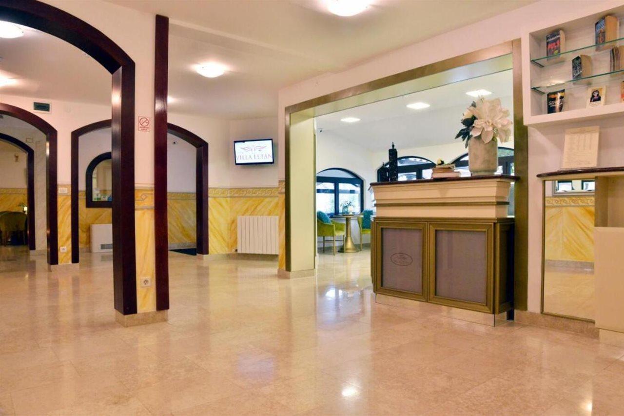 Hotel Villa Letan Fazana Exterior photo